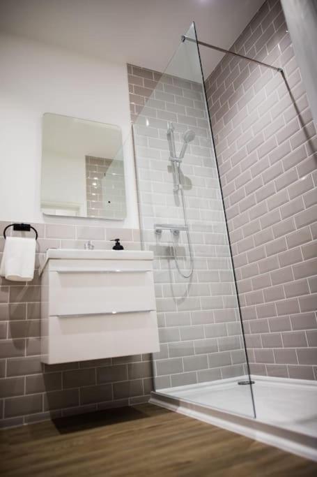 Urban Bliss Apartment Борнмът Екстериор снимка